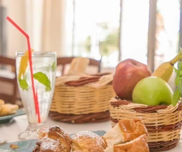 Agali Bay Ξενοδοχείο 2*